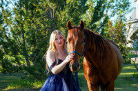 Carrie and Carley 2026 grad-photos