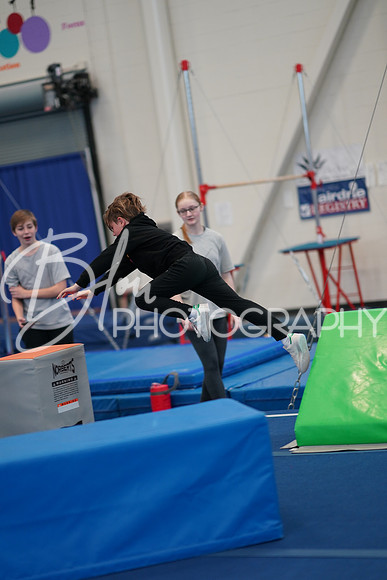 Airdrie Edge Parkour April 10, 2022_1844