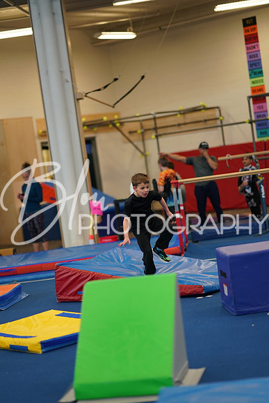Airdrie Edge Parkour April 10, 2022_1700